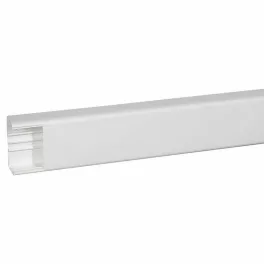   Legrand Univerzális DLP kábelcsatorna, 80 x 35 mm, 65 mm-es hajlékony fedéllel, válaszfal nélkül, Program Mosaic szerelvényekkel szerelhető, 2 m, fehér Legrand 010461
