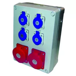   Szerelt ipari doboz 3075 + 4db házt. alj + 2db 5P 16A, IP44, 3066_9, Famatel S.A