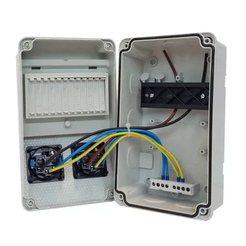 TP Electric Ipari doboz szerelt 130x220 2x(2P+F) előlapon VEZETÉKELVE(3318-200-0000) 3318-111-0003