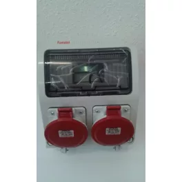   AcQUA 9 modulos szerelt ipari doboz /2db 5p 32A/, 3957_97, Famatel S.A