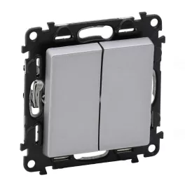   Legrand Valena Life kettős váltókapcsoló IP44 fehér, Legrand 752158