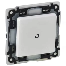   Legrand Valena Life egypólusú kapcsoló jelzőfénnyel, IP44 fehér, Legrand 752161