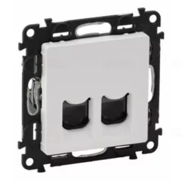   Legrand Valena Life 2xRJ45 Cat. 5e UTP csatlakozóaljzat  fehér, Legrand 753141