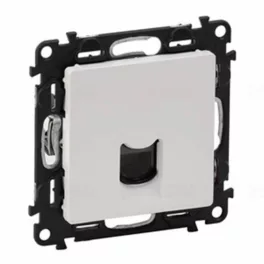   Legrand Valena Life 1xRJ45 Cat. 6 UTP csatlakozóaljzat  fehér, Legrand 753142