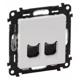   Legrand Valena Life 2xRJ45 Cat. 6 UTP csatlakozóaljzat  fehér, Legrand 753143
