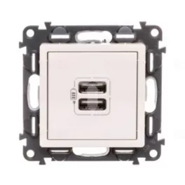   Legrand Valena Life kettős USB töltőaljzat beépített tápegységgel - 5V - 1500 mA elefántcsont, Legrand 753212
