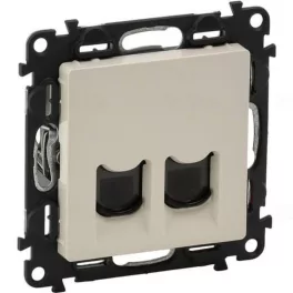   Legrand Valena Life 2xRJ45 Cat. 6 UTP csatlakozóaljzat  elefántcsont, Legrand 753243