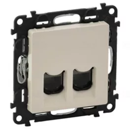   Legrand Valena Life 2xRJ45 Cat. 5e FTP csatlakozóaljzat  elefántcsont, Legrand 753254