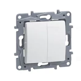   Legrand Niloé kettős váltókapcsoló, fehér Legrand 764502