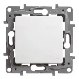   Legrand Niloé váltókapcsoló 10 AX IP44, fehér Legrand 764514