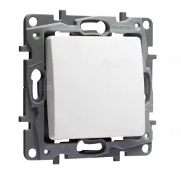   Legrand Niloé egypólusú nyomó fényjelzős, fehér Legrand 764522