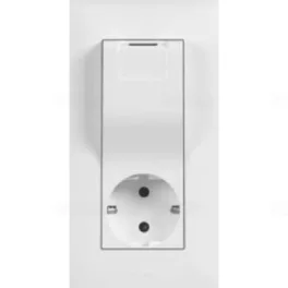   Legrand Niloé 2P+F / USB kombinált csatlakozóaljzat, fehér Legrand 764530