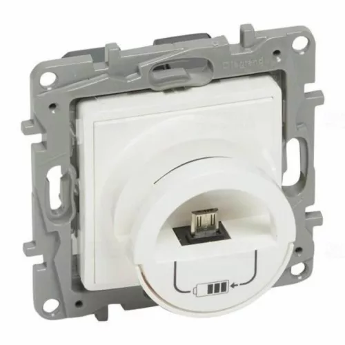 Legrand Niloé micro USB dokkoló, USB töltőaljzattal, fehér Legrand 764596