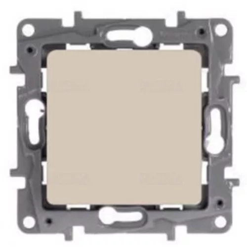 Legrand Niloé egypólusú nyomó 6A, NO-NC, bézs Legrand 764607