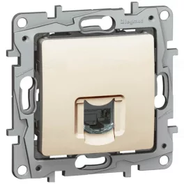   Legrand Niloé RJ45 Cat.5 UTP csatlakozóaljzat, bézs Legrand 764671