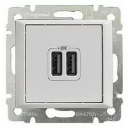   Legrand Valena 2xUSB töltő aljzat, 1500 mA, fehér Legrand 770470