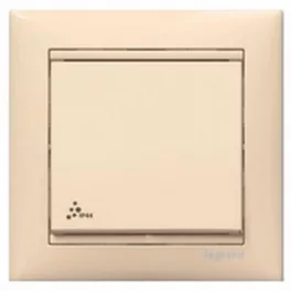   Legrand Valena IP44 egypólusú kapcsoló, elefántcsont Legrand 774101