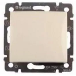   Legrand Valena kétpólusú kapcsoló 16A, elefántcsont Legrand 774104
