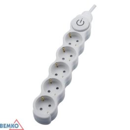   Hosszabbító 5-ös 3 m vez.+kapcsoló 16A-230V, B06-NB5GSW3M, Bemko