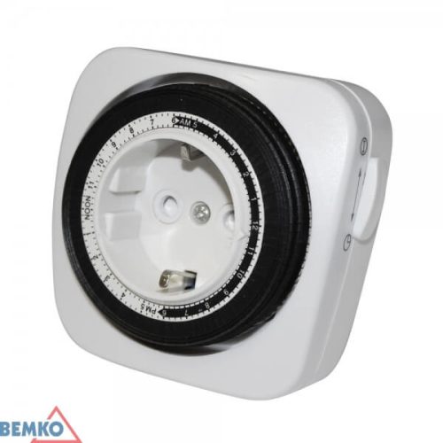 Időzítő "F" típusú 15p/24h napi mechanikus IP20 16A, B62-TSMD20, Bemko