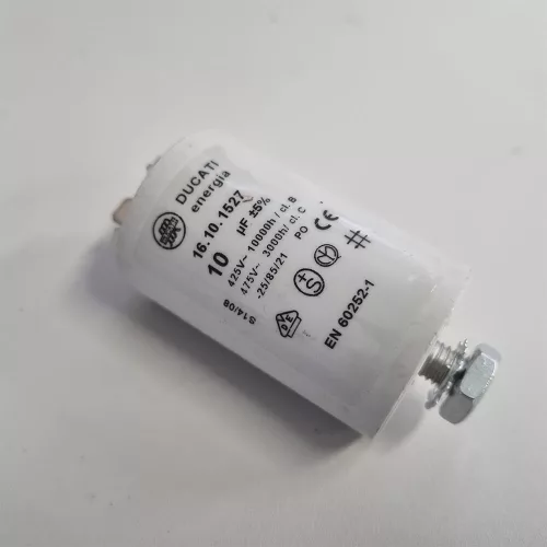 Kondenzátor üzemi 10 uF 450V CNS0022