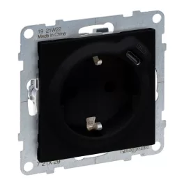   Legrand Suno 2P+F + USB-C csatlakozóaljzat (rugós), biztonsági zsaluval, fekete, Legrand 721429