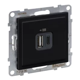   Legrand Suno 2xUSB - A+C csatlakozóaljzat, 3 A - 15 W,  fekete, Legrand 721430