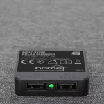 HOME MSC10W hordozható napelemes USB töltő, összecsukható, 10Watt, 2xUSB, LED töltésjelző, felakasztható, tartozék karabinerekkel