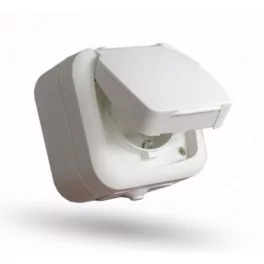   STI300 STILO AQUA 2P+F Schuko IP54 fehér földelt csatlakozóaljzat gyermekvédelemmel