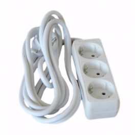   Hosszabbító, elosztó 3-as 1,5fm fehér Hálózati elosztó  3-1.5m   Stilo (STI763)