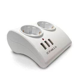   Technik Professional Elosztó Asztali 2 utas 1,5m kábel (1,5mm2) + 3 USB 16A