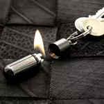 True Utility Firestash, TU262K, vízálló öngyújtó, krómozott cink, hagyományos öngyújtóbenzin, TU262K