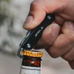 True Utility Modern Keychain Knife, TU7060N, 4 cm rozsdamentes acél penge, multifunkcionális, eloxált alumínium markolat, TU7060N